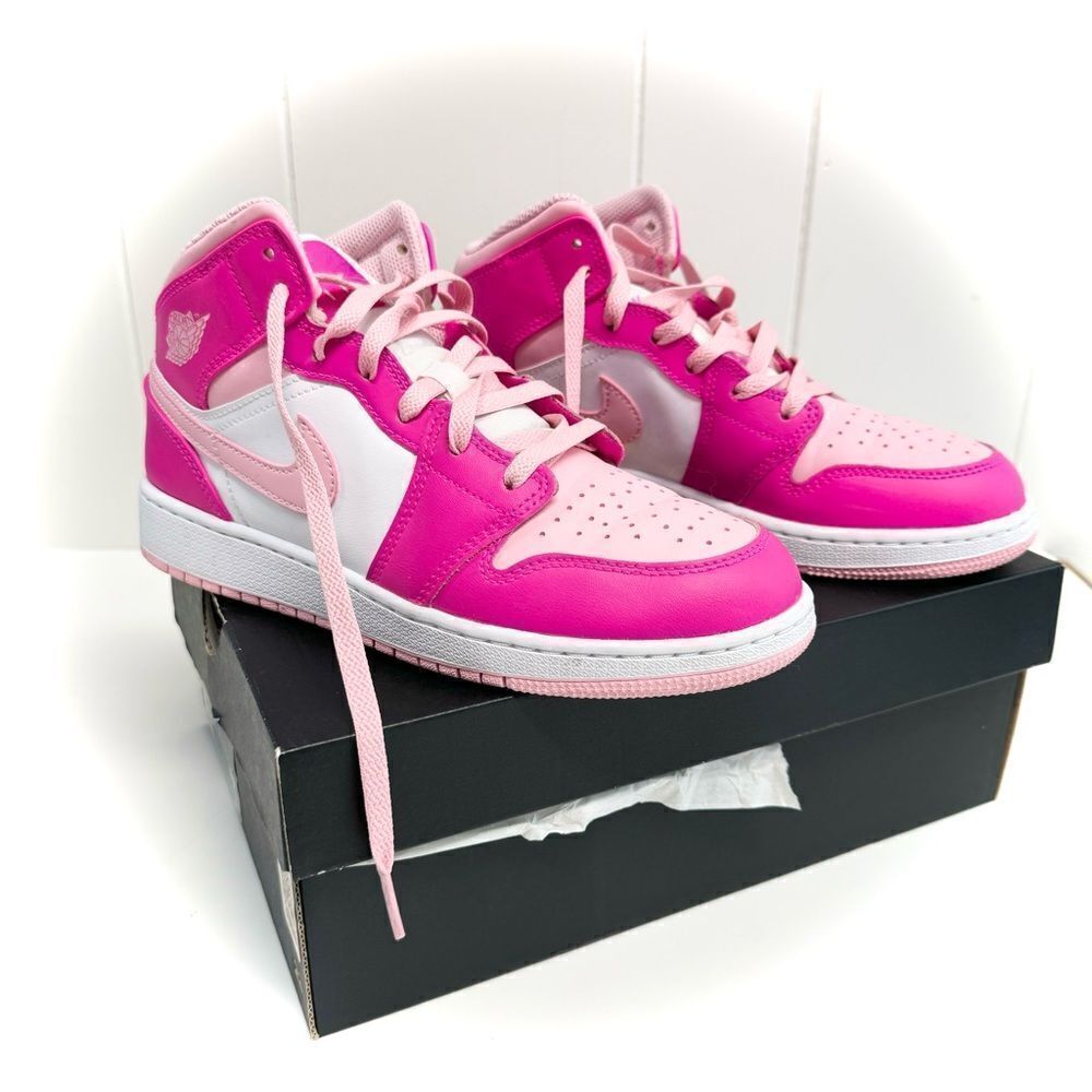 Nike Jordan 1 Mid GS White Soft Pink Size 6 Youth